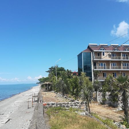 Sunny Land Hotel Chakvi Exterior foto